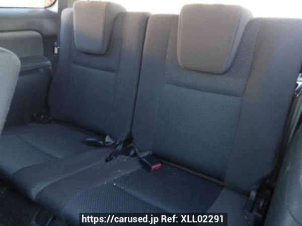 Used 2005 AT toyota wish ZNE10G Image[14]