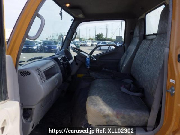 Used 2005 MT toyota dyna-truck XZU321D Image[26]