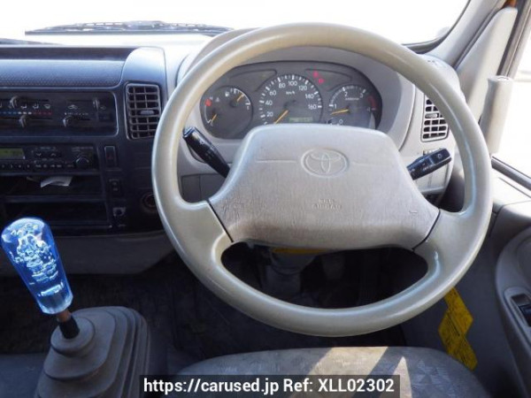 Used 2005 MT toyota dyna-truck XZU321D Image[31]