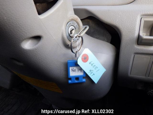 Used 2005 MT toyota dyna-truck XZU321D Image[32]