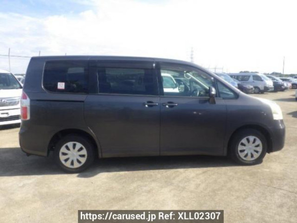 Used 2008 AT toyota noah ZRR70G Image[7]