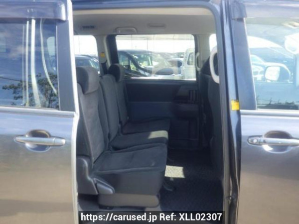 Used 2008 AT toyota noah ZRR70G Image[13]