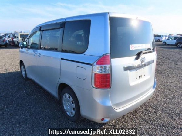 Used 2008 AT toyota noah ZRR70G Image[4]