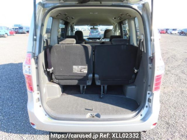 Used 2008 AT toyota noah ZRR70G Image[8]