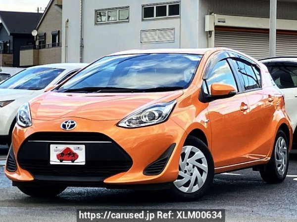 Used 2017 CVT toyota aqua DAA-NHP10 Image[0]