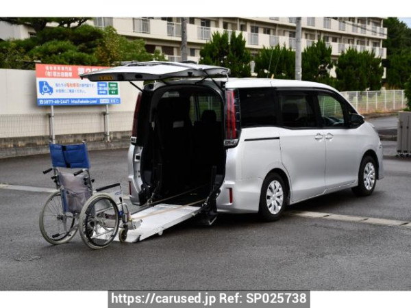Used 2020 AT toyota noah ZRR80Gｶｲ Image[1]