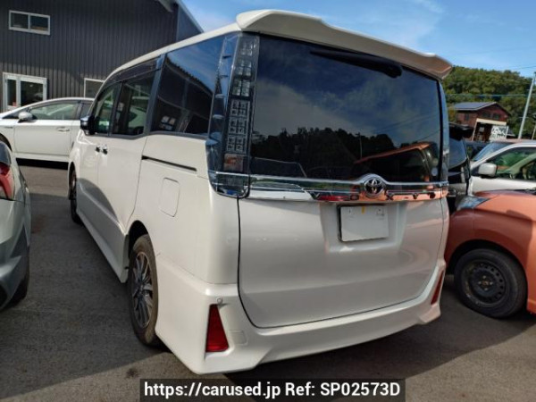 Used 2016 AT toyota voxy ZRR80W Image[1]