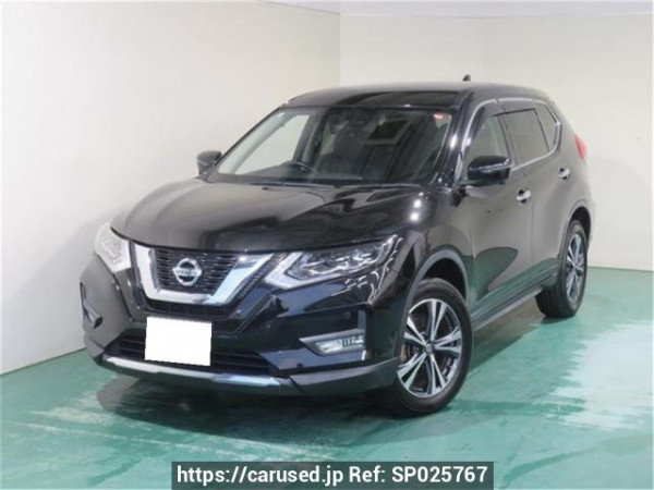 Used 2018 AT nissan x-trail T32 Image[0]
