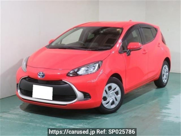 Used 2023 AT toyota aqua MXPK11 Image[0]