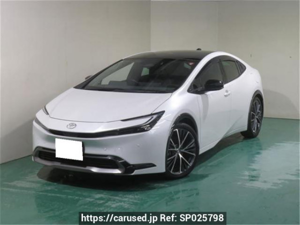 Used 2023 AT toyota prius MXWH60 Image[0]