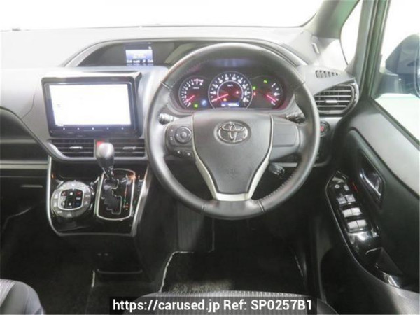 Used 2020 AT toyota voxy ZRR80W Image[2]