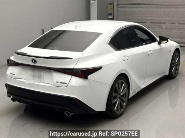 Used 2021 AT lexus is AVE30 Image[1]