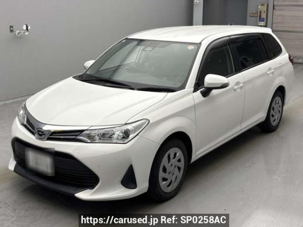 Used 2020 AT toyota corolla-fielder NRE161G Image[0]