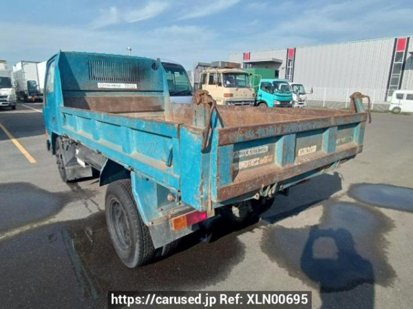 Used 1985 MT mitsubishi canter FE315BD Image[4]