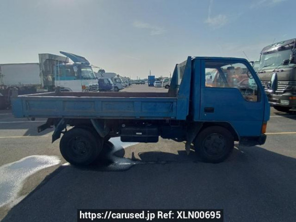 Used 1985 MT mitsubishi canter FE315BD Image[7]