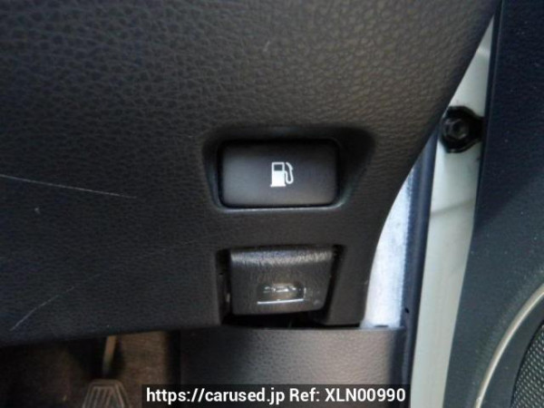 Used 2014 AT toyota harrier ZSU60W Image[25]