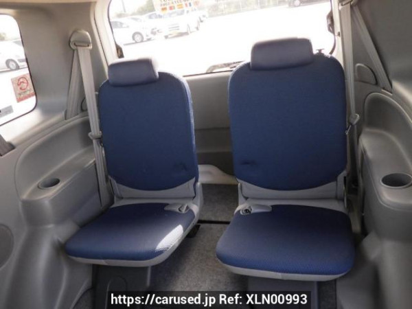 Used 2004 AT toyota sienta NCP81G Image[17]