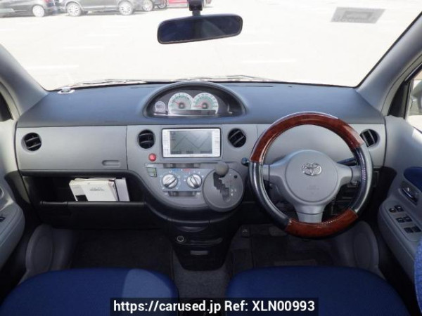 Used 2004 AT toyota sienta NCP81G Image[19]