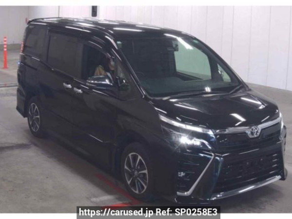 Used 2020 AT toyota voxy ZRR80W Image[0]