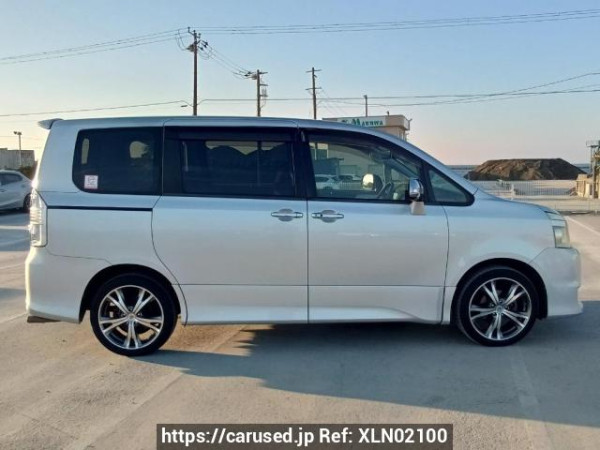 Used 2009 AT toyota voxy ZRR70W Image[7]