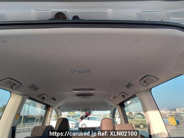 Used 2009 AT toyota voxy ZRR70W Image[14]