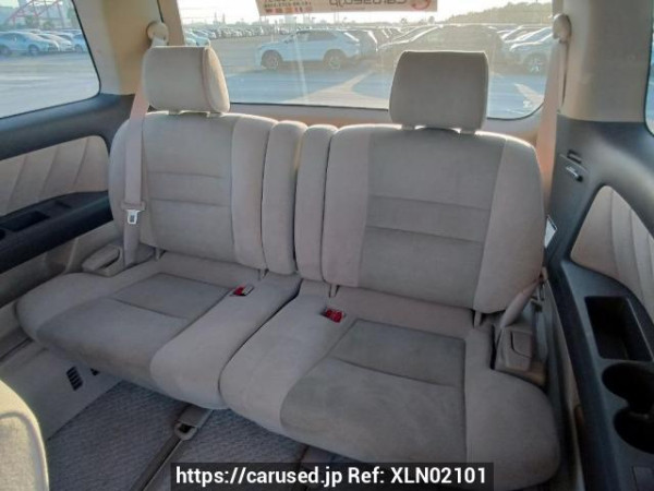 Used 2004 AT toyota alphard ANH10W Image[16]