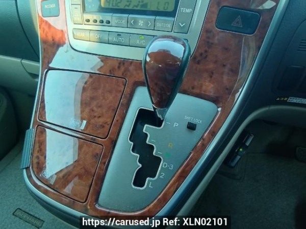 Used 2004 AT toyota alphard ANH10W Image[27]