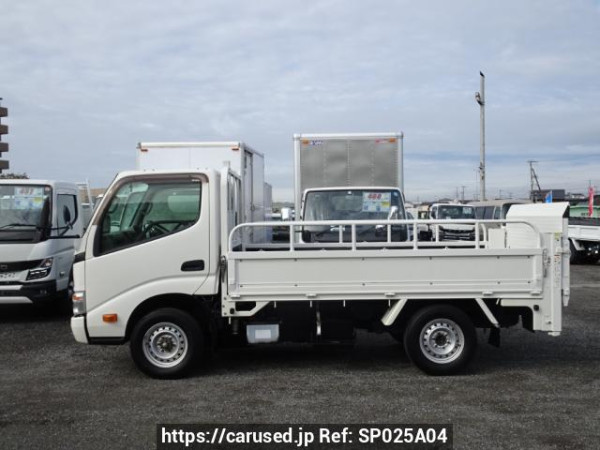 Used 2016 MT toyota dyna-truck KDY281 Image[2]