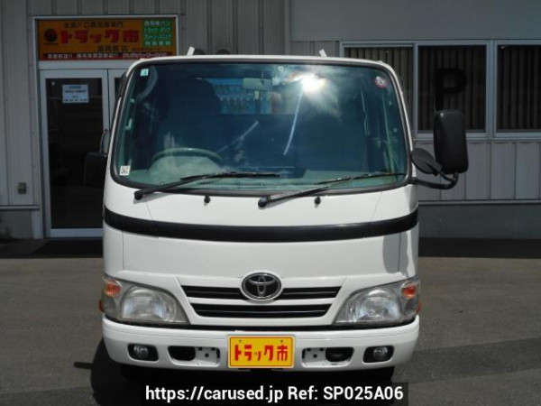 Used 2014 MT toyota dyna-truck KDY281 Image[2]