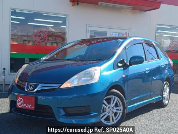 Used 2011 AT honda fit-shuttle GG7 Image[0]