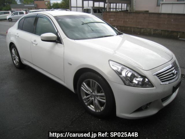 Used 2010 AT nissan skyline V36 Image[0]