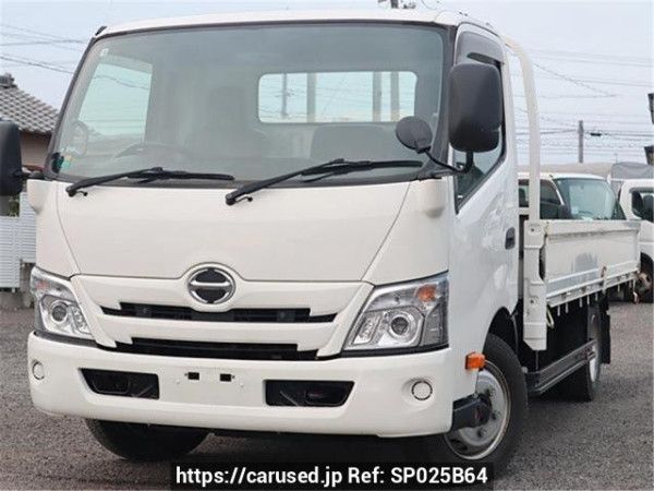 Used 2020 MT hino dutro XZU710M Image[0]
