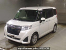 Toyota Roomy M900A