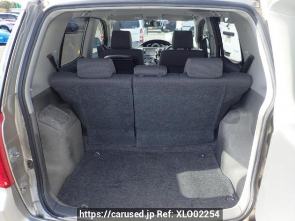 Used 2005 AT toyota raum NCZ20 Image[6]