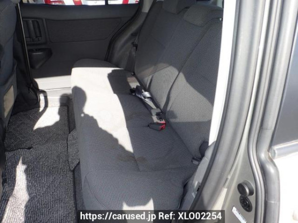 Used 2005 AT toyota raum NCZ20 Image[14]