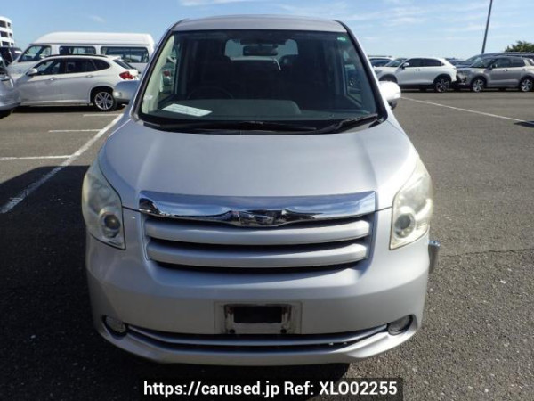 Used 2007 AT toyota noah ZRR70G Image[1]