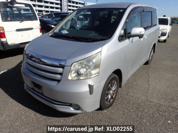 Used 2007 AT toyota noah ZRR70G Image[2]