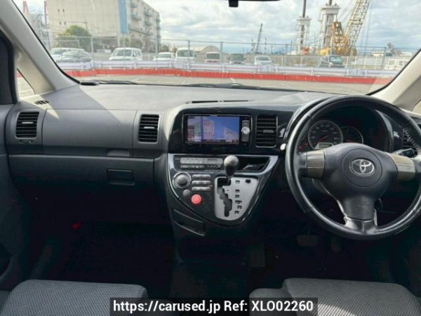 Used 2003 AT toyota wish ZNE10G Image[19]