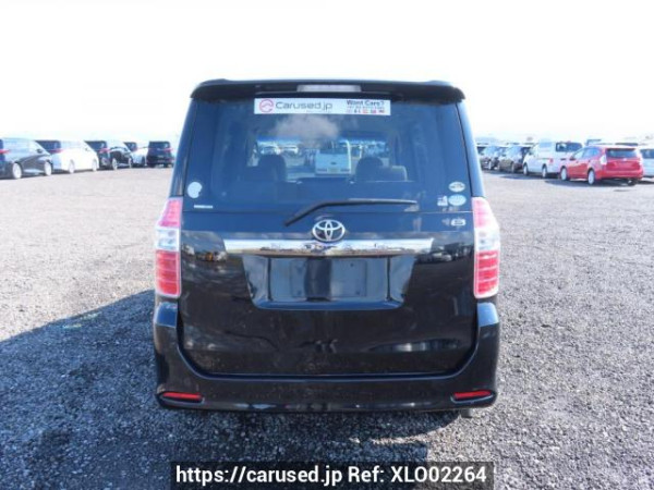 Used 2008 AT toyota noah ZRR70W Image[5]