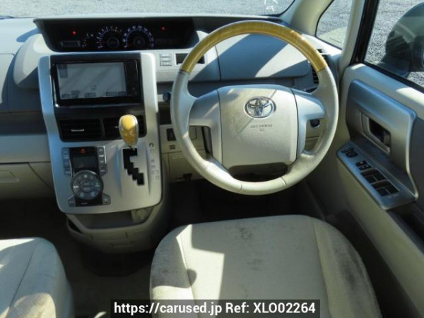Used 2008 AT toyota noah ZRR70W Image[24]