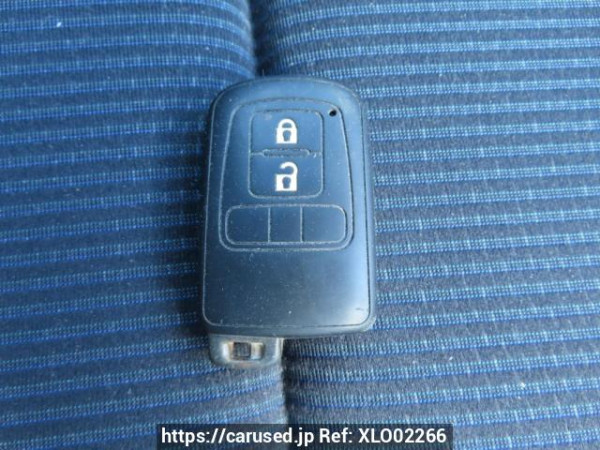 Used 2014 AT toyota noah ZRR80G Image[47]