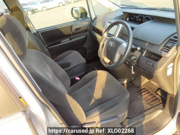 Used 2010 AT toyota noah ZRR70G Image[13]
