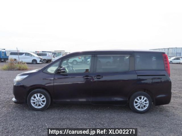 Used 2014 AT toyota noah ZRR80G Image[3]