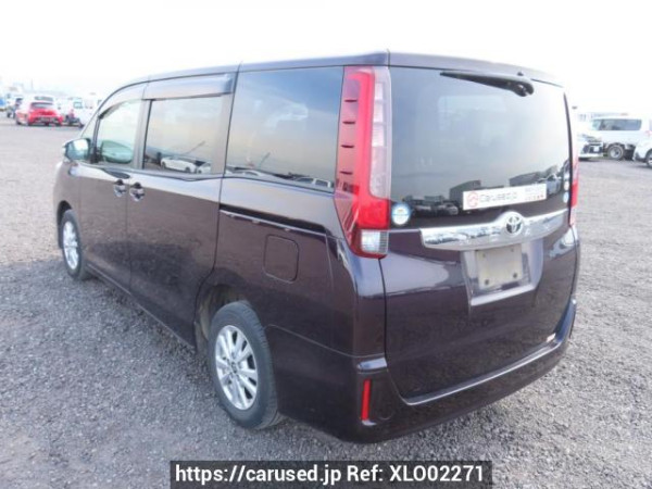 Used 2014 AT toyota noah ZRR80G Image[4]
