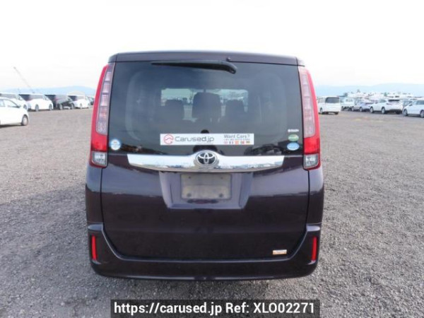 Used 2014 AT toyota noah ZRR80G Image[5]