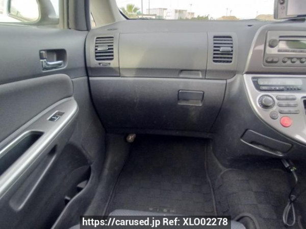 Used 2004 AT toyota wish ZNE10G Image[21]