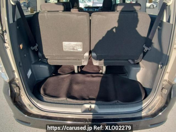 Used 2009 AT toyota voxy ZRR70W Image[8]