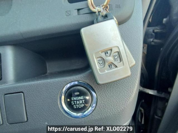 Used 2009 AT toyota voxy ZRR70W Image[29]