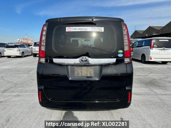 Used 2014 AT toyota noah ZRR80G Image[5]