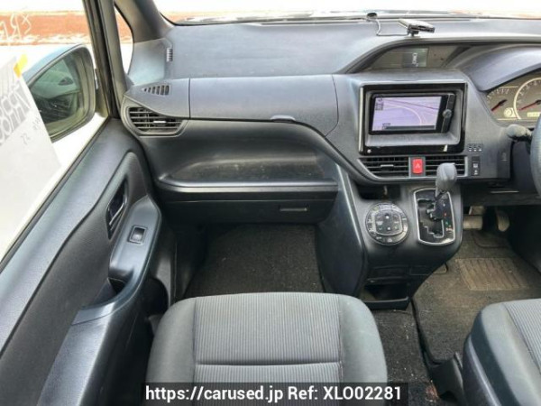 Used 2014 AT toyota noah ZRR80G Image[20]